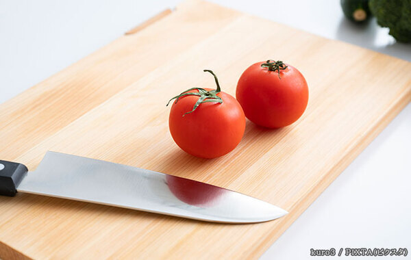 古くなったまな板、どうなったら捨てる？　企業が教える『２つの交換目安』