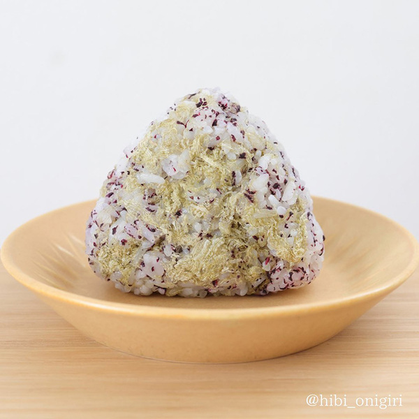 『ゆかり』と一緒に混ぜてみて！　「その発想はなかった」「これは間違いない」