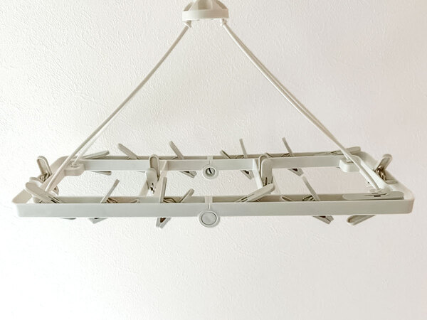 洗濯物干しの小さなストレスがなくなった！　『スリコ』の神グッズに「他のものは使えない」