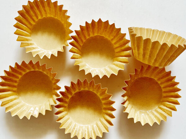 弁当作りに困ったらコレ！　カップを６つ用意して…「いいこと知った」「試します」