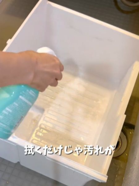 冷蔵庫の『野菜室』をきれいにするなら？　効果的な掃除法に「知らなかった」