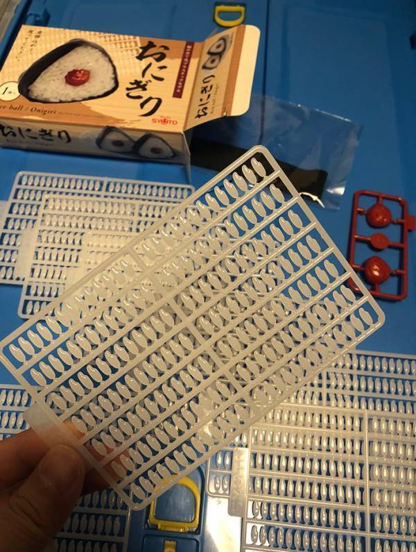 購入したプラモ、説明書がなかったけど…？　「修行かな」「笑うしかない」