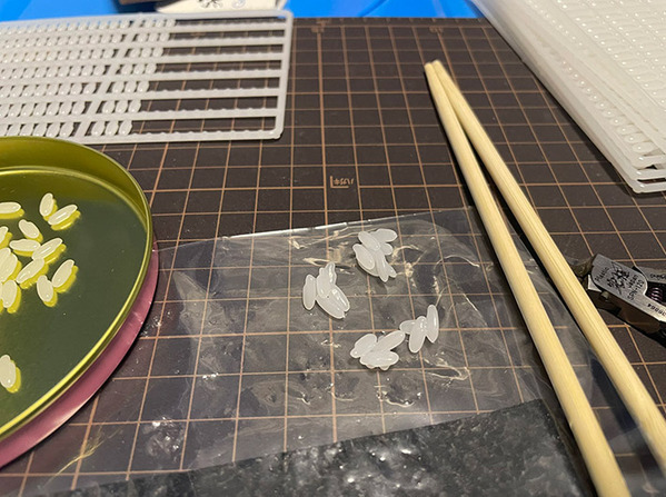 購入したプラモ、説明書がなかったけど…？　「修行かな」「笑うしかない」