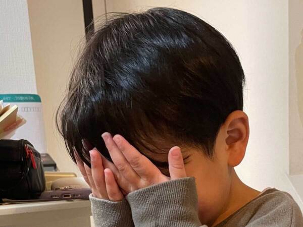 ドライアイスを見た３歳息子　取った行動に「飲んでた水吹き出した」