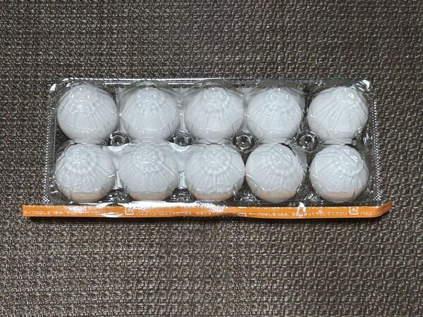 テープ側？それとも反対側？　卵パックの開け方に「参考になる」「早速やります」