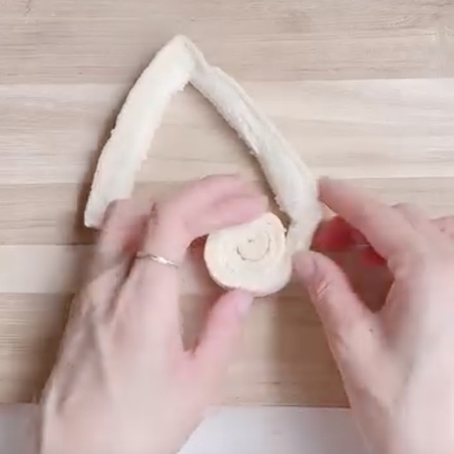 子供のおやつに困ったら？　パンの耳のアレンジ法に「ヤバい」「今度やる」