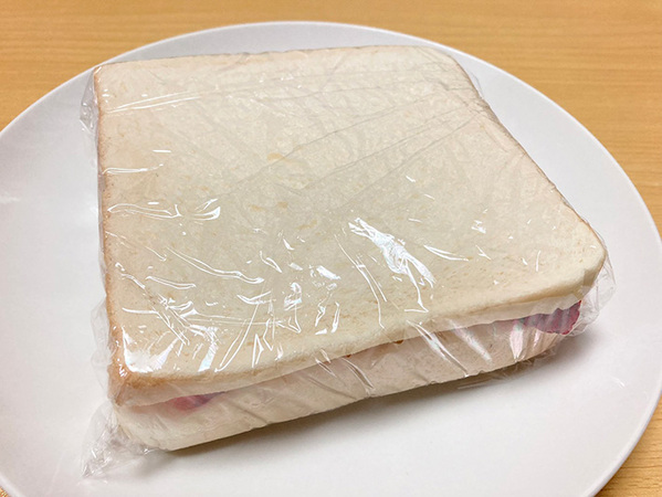 フルーツサンドの食パン、切りにくいと感じたら？　手軽なコツに「やってみる」