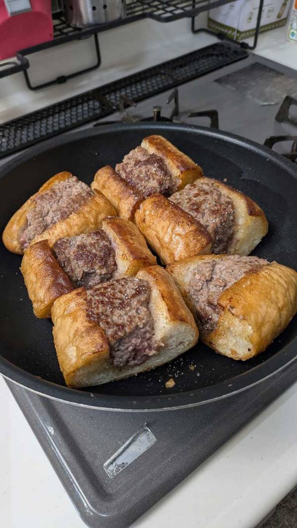 ピーマンの肉詰めじゃなくて…　作ったものに「大天才」「こんなのうまいに決まってる」