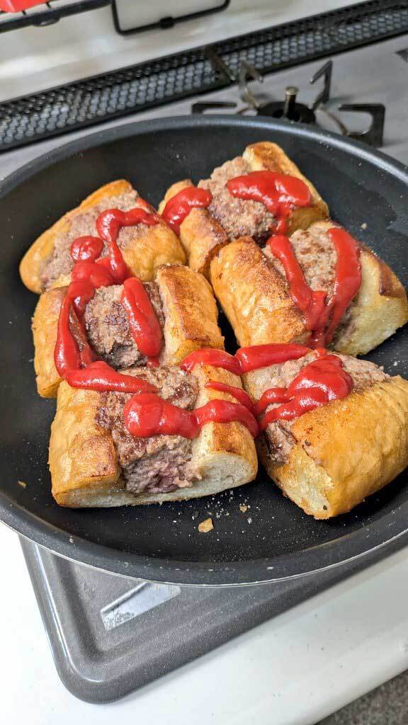 ピーマンの肉詰めじゃなくて…　作ったものに「大天才」「こんなのうまいに決まってる」