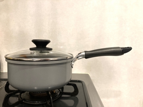 カレーの調理中、ふたはする？しない？　メーカーの回答で「疑問がスッキリ！」