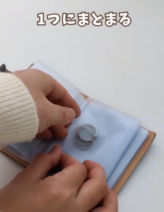 ラップの容器を活用して…？　浮かせる収納が作れるDIYが超便利！