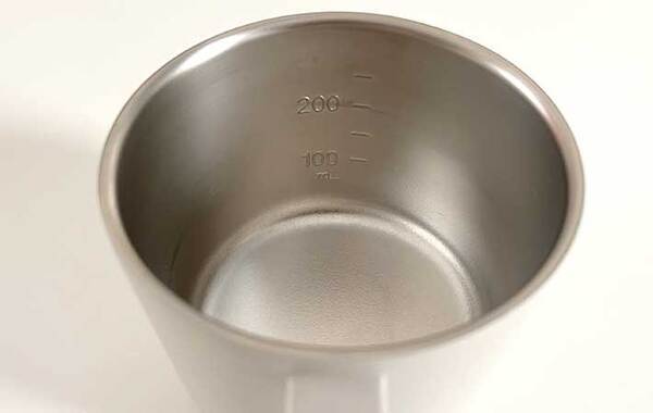 「なんで今までなかったんだ？」　無印良品の保温マグに『アレ』が付いたら圧倒的に使いやすい！