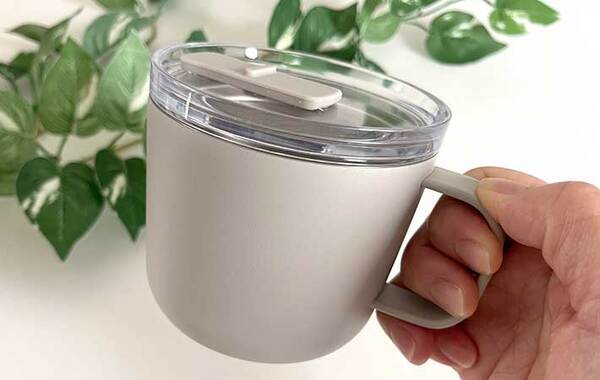 「なんで今までなかったんだ？」　無印良品の保温マグに『アレ』が付いたら圧倒的に使いやすい！