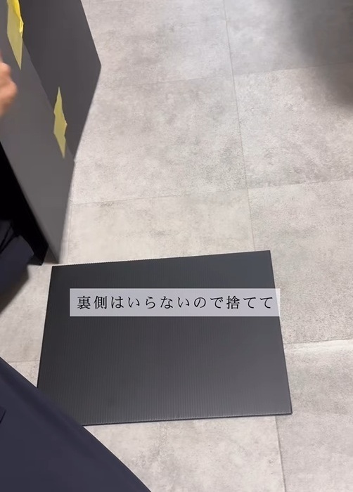 １００均でOK！　壁に穴を空けずにトイレの棚を作る方法に「天才！」「安くていい」
