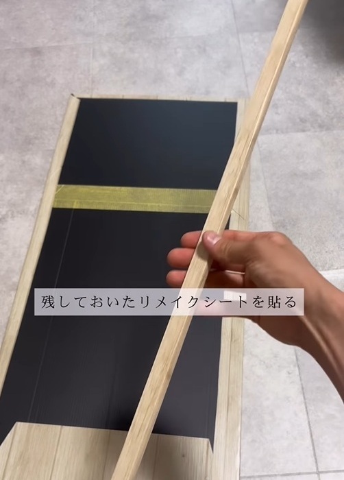 １００均でOK！　壁に穴を空けずにトイレの棚を作る方法に「天才！」「安くていい」