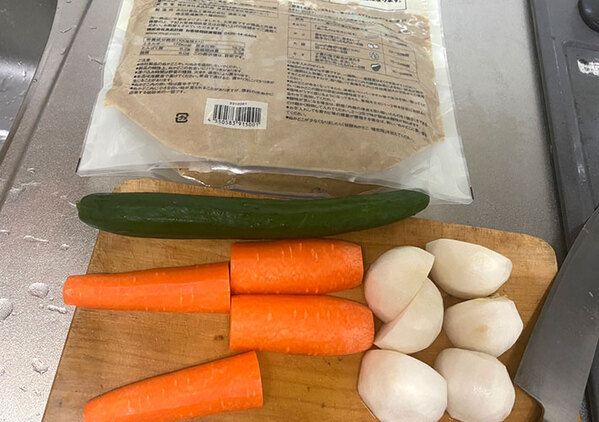 「ぬか床の常識が覆った」「これ革命でしょ」　毎日のかき混ぜ不要！無印の『誰でもできるぬか床』が便利すぎた