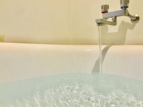 お風呂のお湯を多めにしてみて！　メリットに「なるほど」「盲点でした」