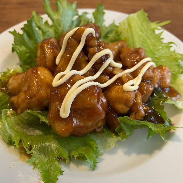 フライパンなしで超簡単！　たれが絡んだおいしい『照り焼きチキン』の作り方