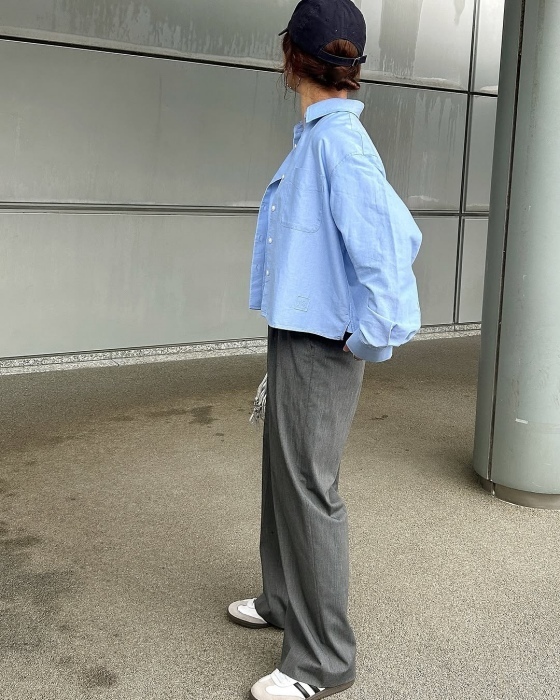 「生地感いい」「気になってた」　UNIQLO新作『オックスフォードシャツ』の魅力とは