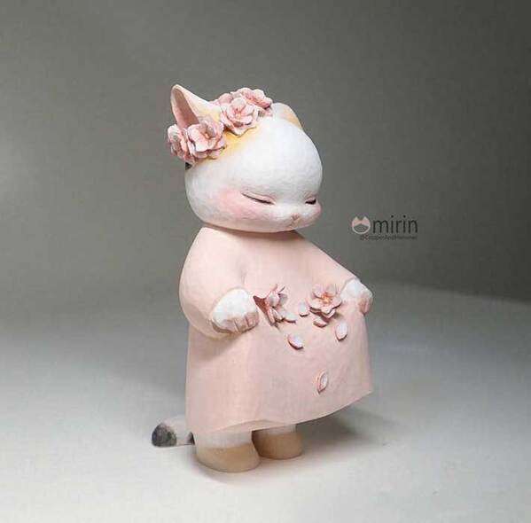 「猫を作ります」　完成した木彫り作品に「いや、天才すぎる」「普通に涙が出た」