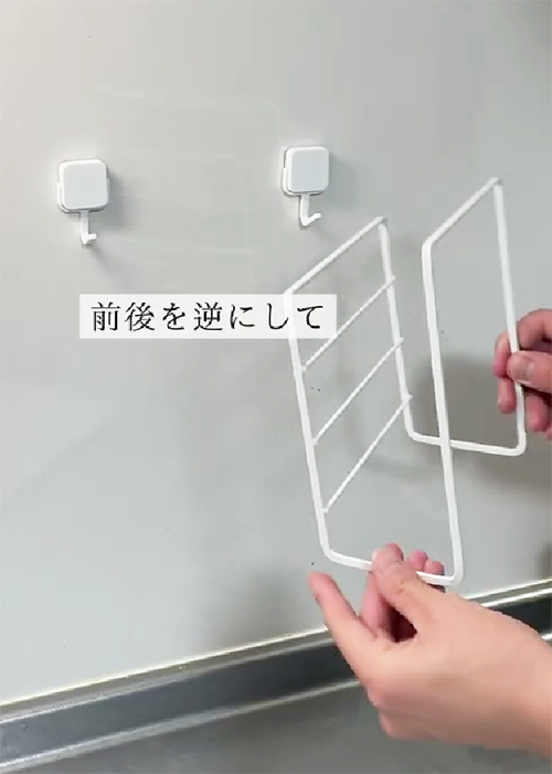 １００均の『ディッシュラック』を浮かせて？　まさかの収納術に「目からウロコ」