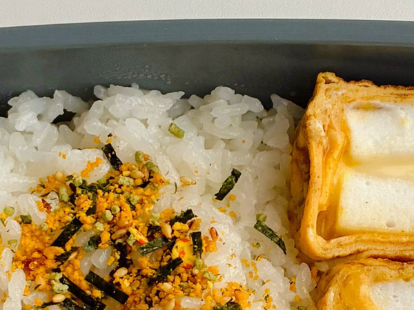 卵焼きに「こんなのウマいに決まってる」　夫に持たせた弁当箱に「マネします」