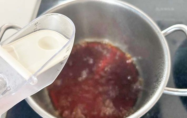 おかずやおつまみにぴったりな『鶏肉と長ネギの簡単すき煮』作ってみた