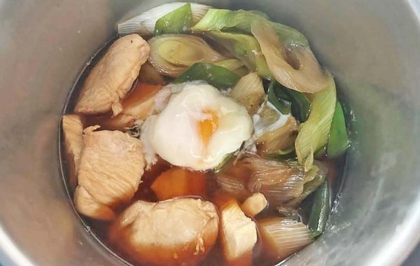 おかずやおつまみにぴったりな『鶏肉と長ネギの簡単すき煮』作ってみた