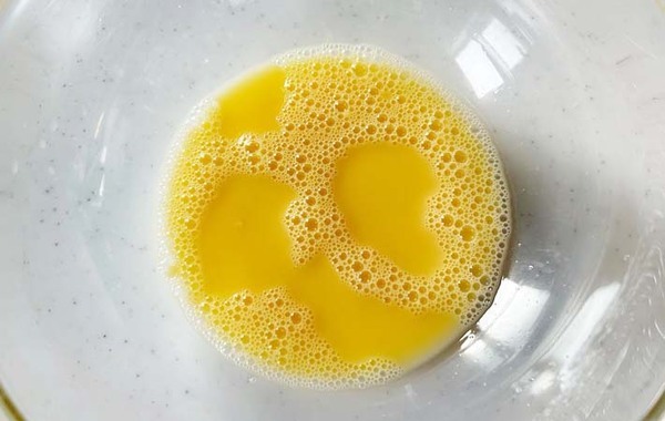 まだ牛乳で作ってる？　もちもちにするために『ホットケーキ』に入れたのは…