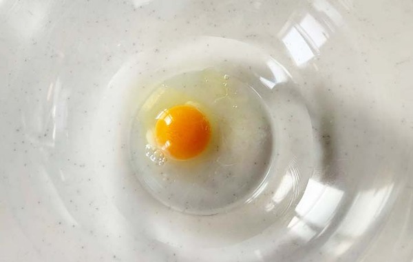 まだ牛乳で作ってる？　もちもちにするために『ホットケーキ』に入れたのは…