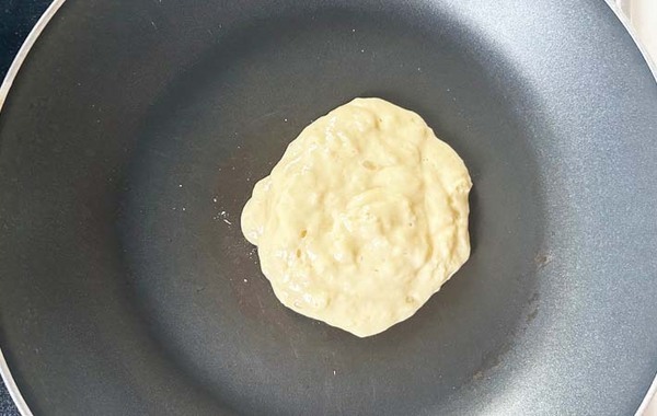 まだ牛乳で作ってる？　もちもちにするために『ホットケーキ』に入れたのは…