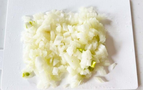 まだこねて作ってる？　キユーピーが教えるハンバーグレシピに「かなり時短！」