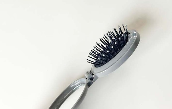 セリアで買った『丸形のグッズ』　使い道に「出先で助かる」「一石二鳥」