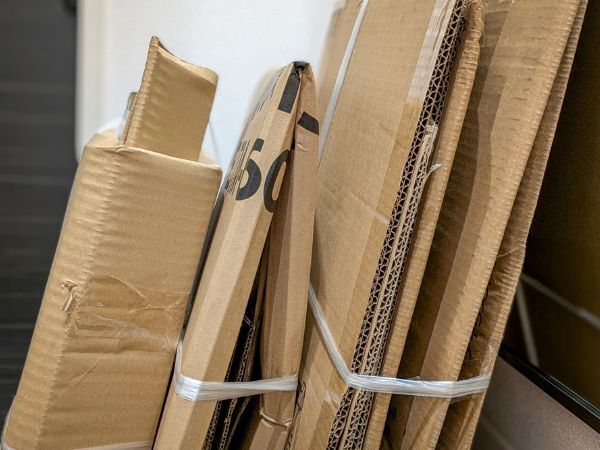 引っ越しの作業を楽にしたい…　段ボールの裏技に「すごっ」「やってみる」【４選】