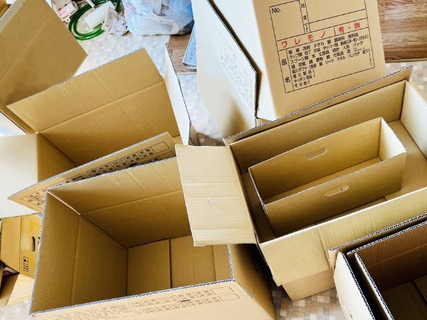 引っ越しの作業を楽にしたい…　段ボールの裏技に「すごっ」「やってみる」【４選】
