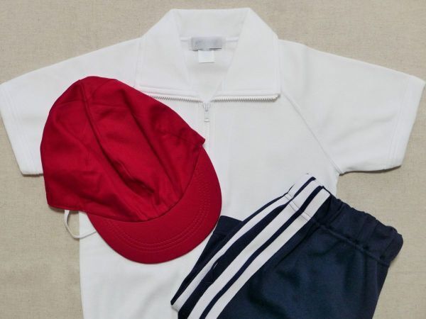 汗や皮脂汚れもスッキリ！　シャツや体操服の洗濯方法に「やってみます」