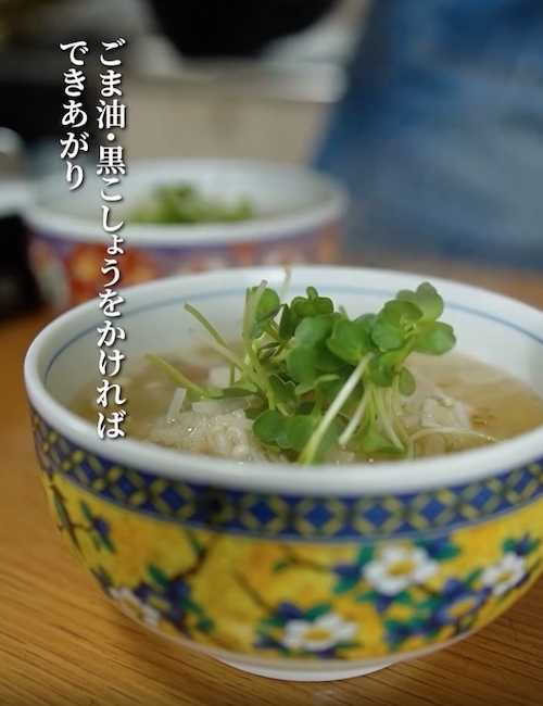 汁物がマンネリ化したら作ってみて！　エノキと大根を使って…　「うまそう！」