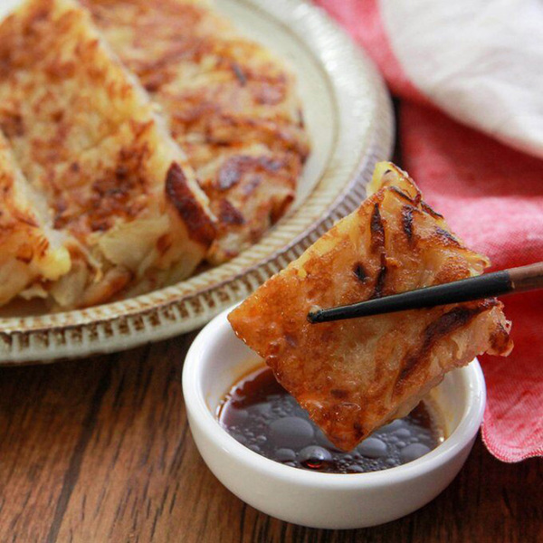 薄切りにした玉ねぎを…　やみつきな一品に「余るわけなかった…」「今夜はこれ」