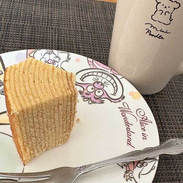 実家で出されたおやつを撮って…？　女性が「ヤバイ」と思ったワケとは