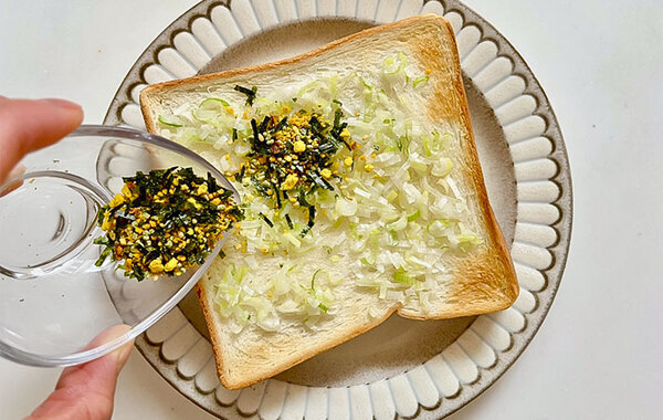 ジャムはもう飽きた！　丸美屋の発想に「もう１枚食べたい」「また作る」