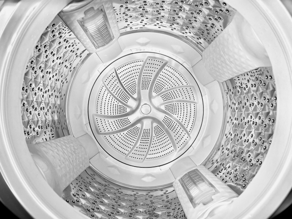 お酢で洗濯機掃除は危険？　注意喚起に「ゾッとした…」