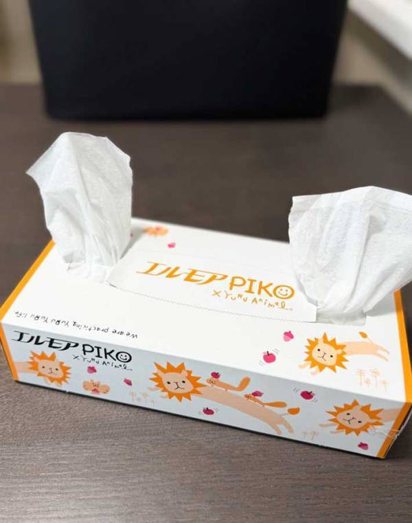 ティッシュを全部取り出し…　主婦の工夫に「これは便利」「助かる」