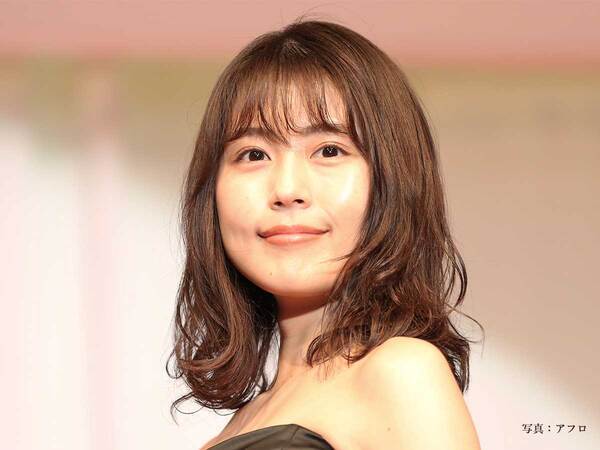 有村架純の『ウエディングドレス姿』に「似合いすぎてる」「泣けてきた」