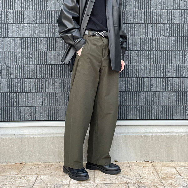 「２色買っちゃった」「これは沼る」　ユニクロの『バレルパンツ』は見た目以上にはき心地がいい！