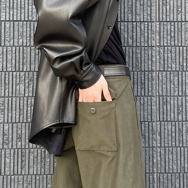 「２色買っちゃった」「これは沼る」　ユニクロの『バレルパンツ』は見た目以上にはき心地がいい！