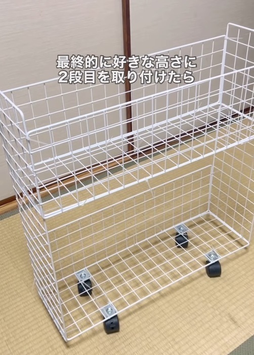 キッチンの隙間にピタッ！　ダイソーで作れる収納ラックに「コスパ最強」