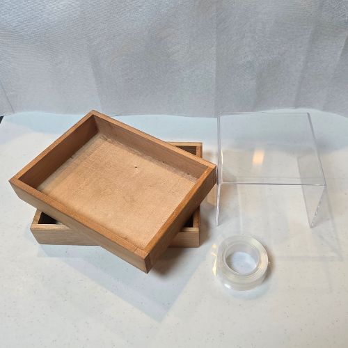 １００円ショップの木製トレーでおしゃれ収納！　「簡単すぎる」「コレは便利」