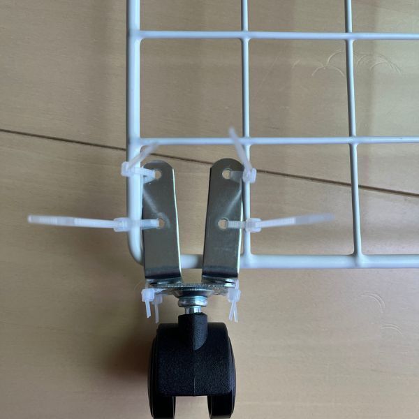 ワイヤーネットをつないだら…　完成したモノが想像以上の仕上がりに！