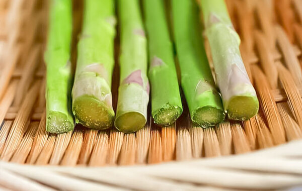 新鮮で甘いのは、右か左どっち？　JAが教える『正解』は…