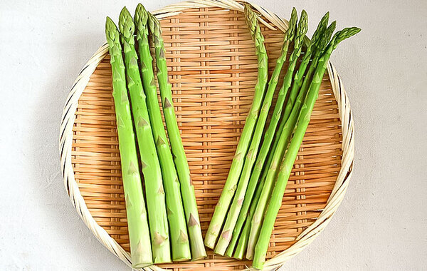 新鮮で甘いのは、右か左どっち？　JAが教える『正解』は…